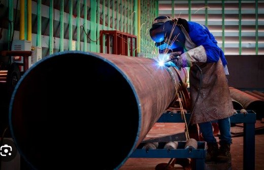 Prefabricación de cañerías para proyecto Coke A en Refinería La Plata de YPF