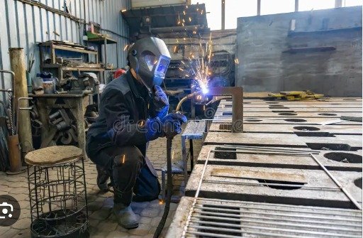 Prefabricated steel structures for the MEGA project